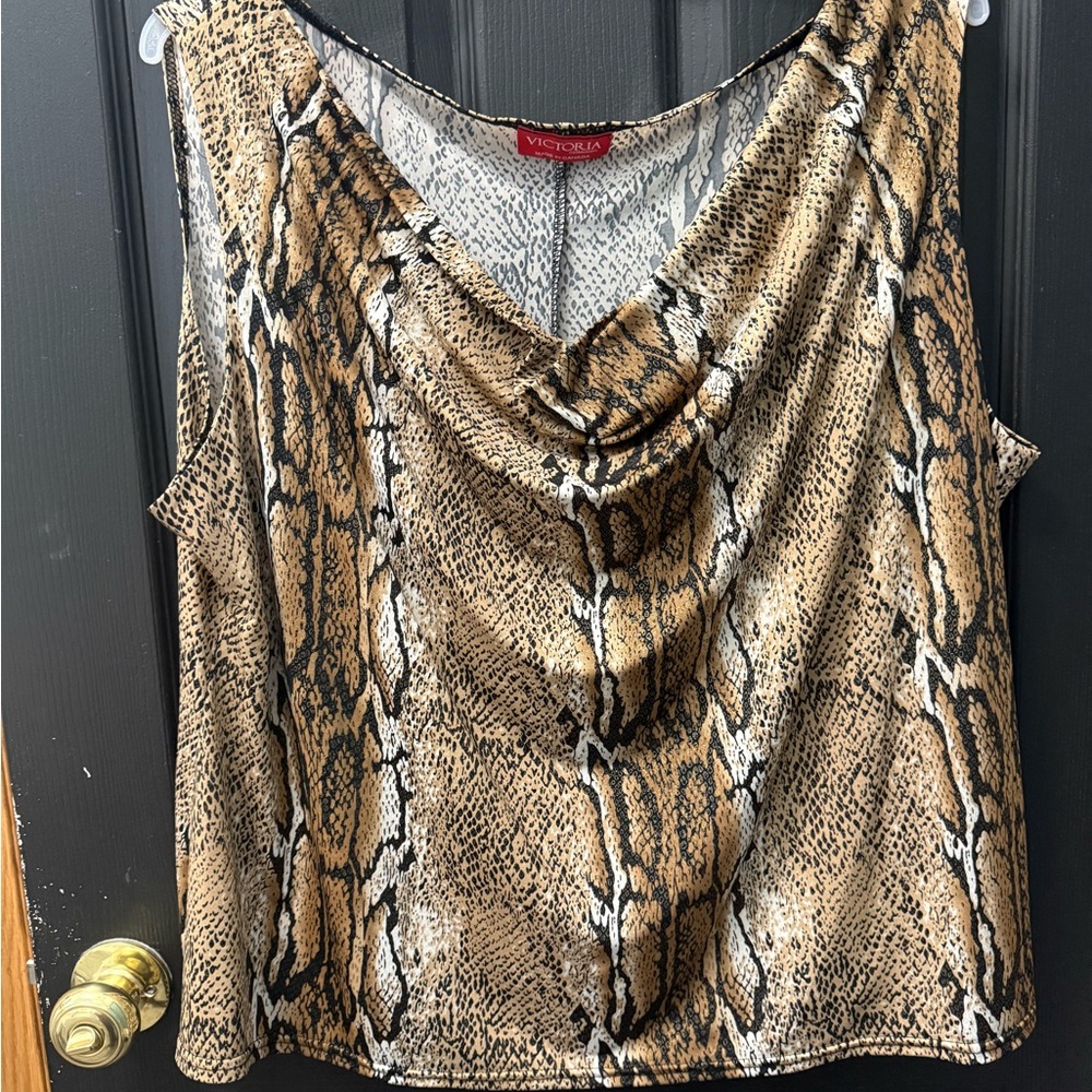 Plus size (3x) Animal Print Women's Top